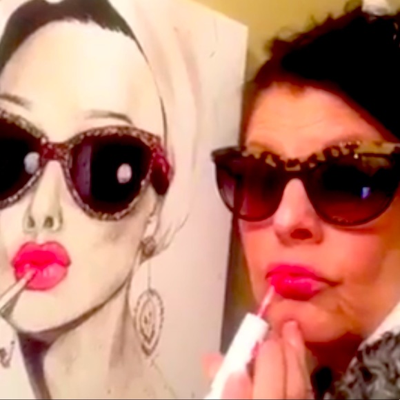 Meet your Posher, Pamela aka “PJ” - Picture 1 of 13